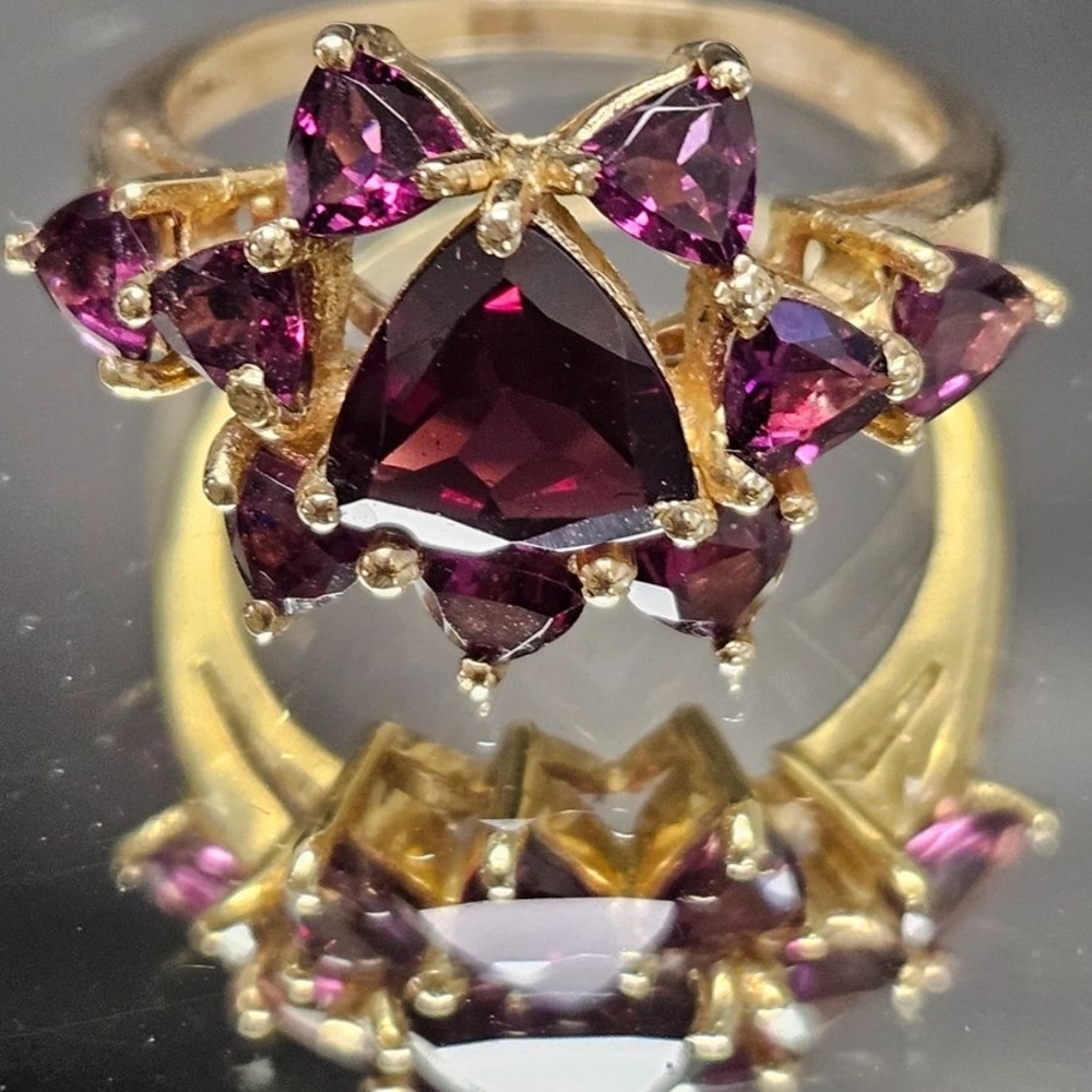 Vintage 10KT gold and Tourmaline Ring Elegant Gold and Purple Gemstone Ring